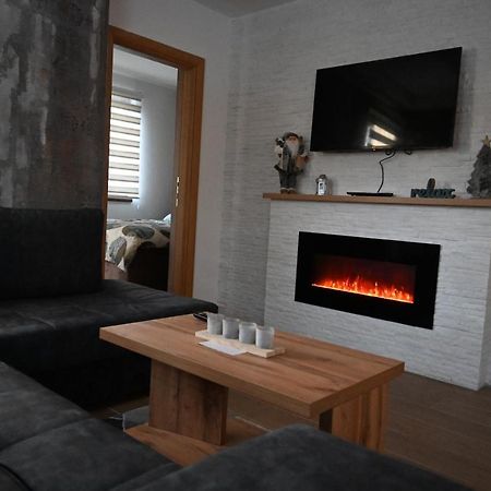 Stasa&Laki Apartment ซลาตีบอร์ ภายนอก รูปภาพ
